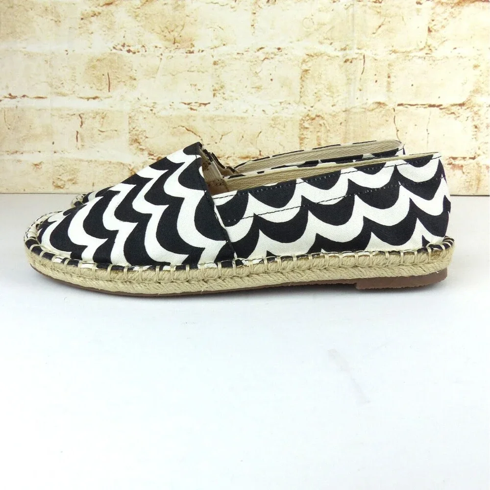 Marimekko x Uniqlo Espadrille Shoes Size S 5-5.5 White Black Laine Wave Slip On